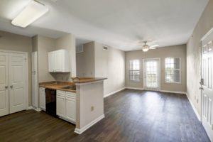 pet friendly apartment with open floorplan at stonecreek ranch